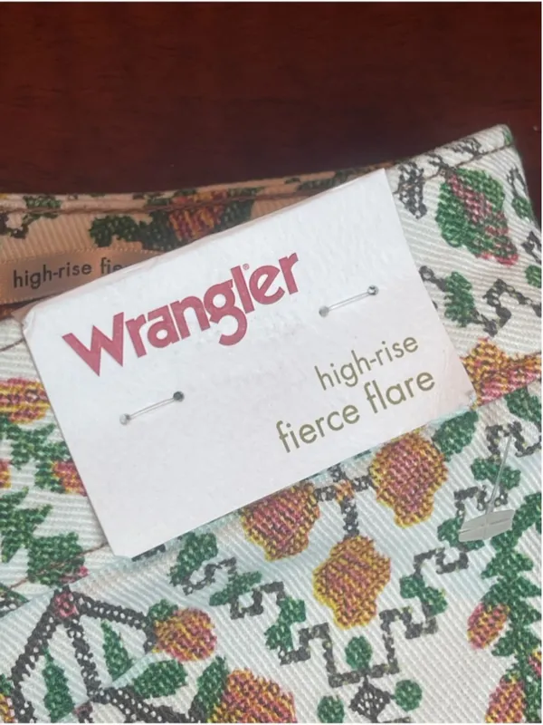 NWT Wrangler Fierce Flare Jeans Floral Pattern High Rise Boho Retro Style Sz 12 - Image 16