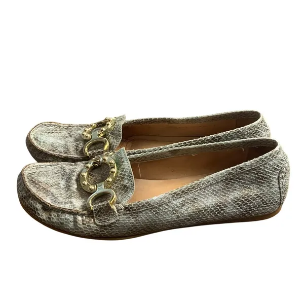 Stuart Weitzman snake print leather loafer size‎ 7.5 - Image 4