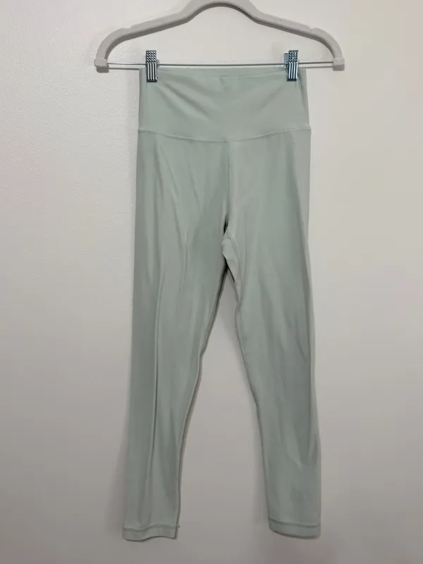Aritzia TNA Leggings Size Small Green - Image 2