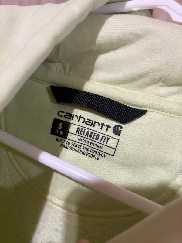 Carhartt sweatshirt - Image 2