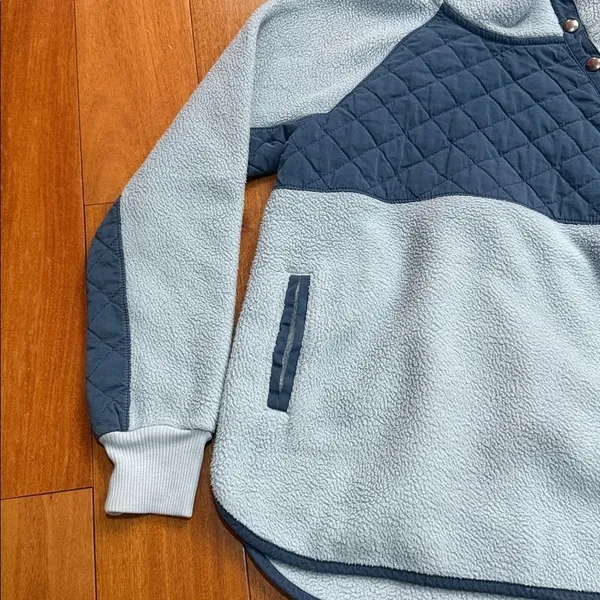 Abercrombie & Fitch Blue Snap-Front Fleece Quilt Chest Panel Tunic Size‎ S - Image 4