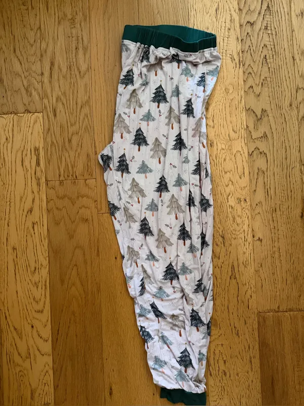 L - WILD WANDER - Cozy Tree-Print women bamboo Pajama Set - Green Trim - Image 3