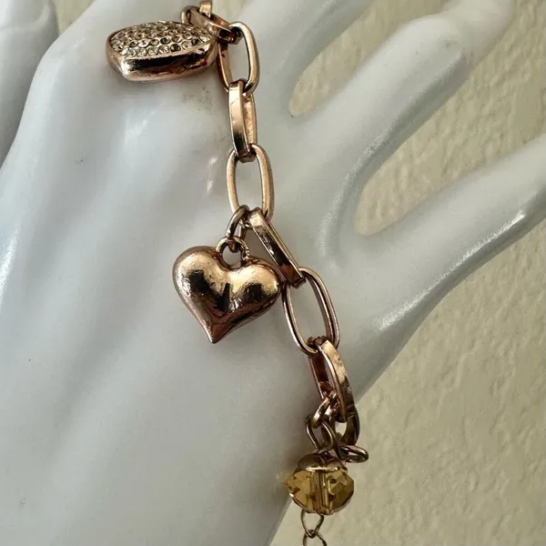Rose Gold-Tone Charm Bracelet with Hearts, faux Pearl & Carved Rose - Image 5