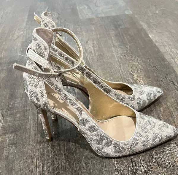 FINAL PRICE Gianni Bini Rhinestone Cheetah Heels - Image 6