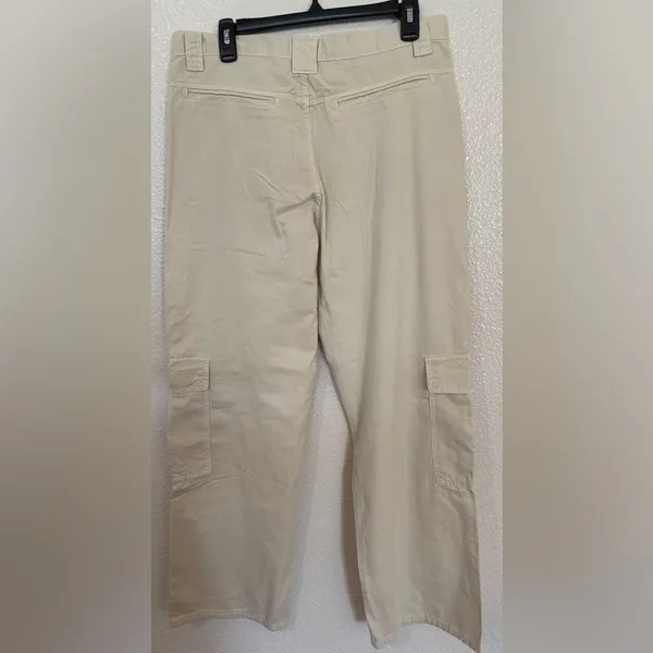 ZARA Wide Leg Cargo Pants in cream NWT - Image 3