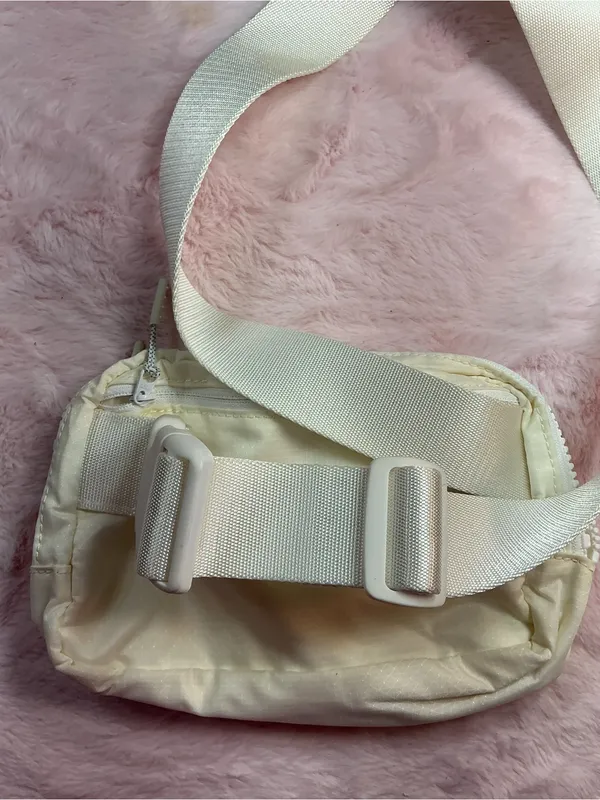 lululemon athletica Light Pink Crossbody Sling - Image 6