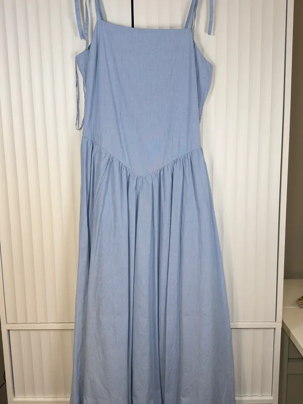 NWT TULIP 100% Cotton V Waist Light Blue Tie-Shoulder Maxi Dress SMALL - Image 3