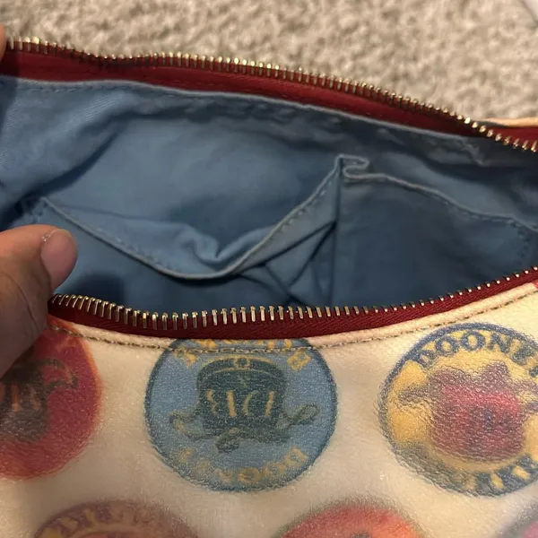 Y2K Vintage Dooney and Bourke Canvas Coated Small Shoulder Bag - Image 15