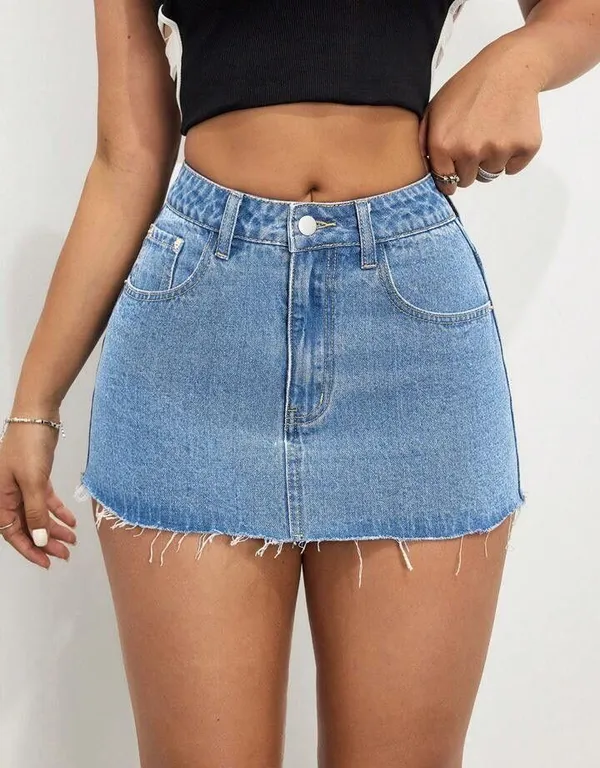 Denim Blue Patchwork Frayed Distressed Hem Mini Skirt - Image 4