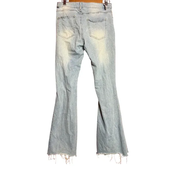 Source Unknown Jeans Women Large Light Wash Distressed Flare Jeans High Rise Bell‎ Bottoms - Image 3