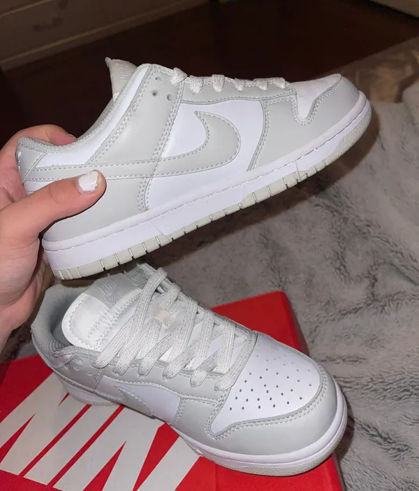 Nike Dunks - Image 3