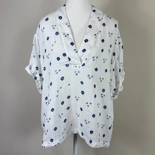 XiRENA Avery‎ Cotton V-neck Blouse in White w/ Blue Print Size Large - Image 2