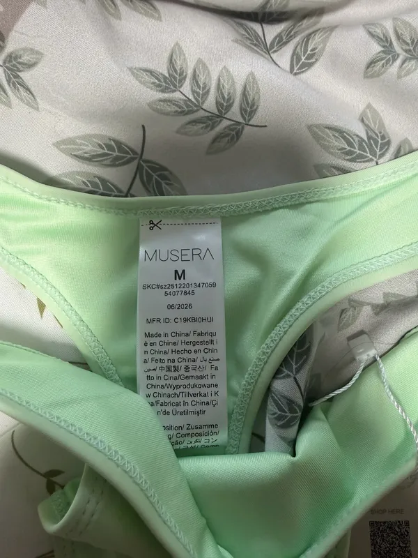 Green bikini bottom Size M - Image 2