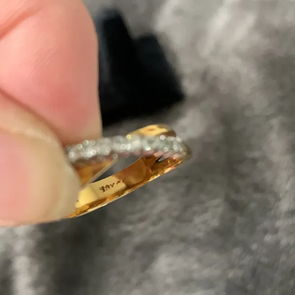 Vintage 18k GF Ring with CZ Stones Size 8.5 - Image 4