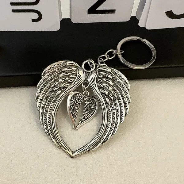 Angel Wings Keychain Charm for Men Women Car Keychain Key Ring Bag Charm - Image 3