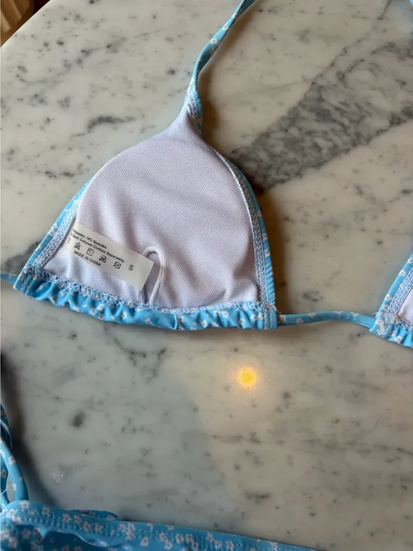 Light Blue Floral Bikini Set Size Small - Image 6