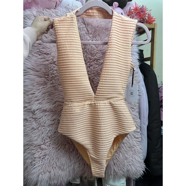 Revel Rey Dean Deep‎ V One Piece Swimsuit Size Medium Peach Swim Resort Vacation - Image 13
