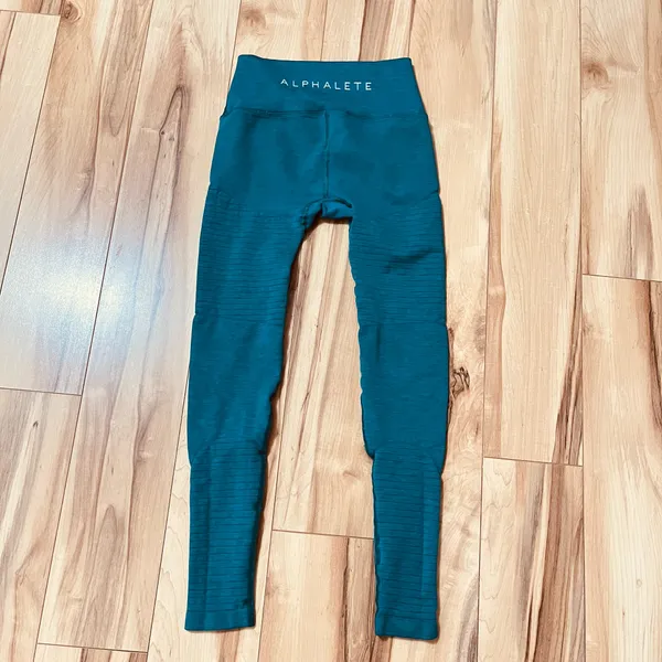 Alphalete Leggings Sz small teal textured - Image 7