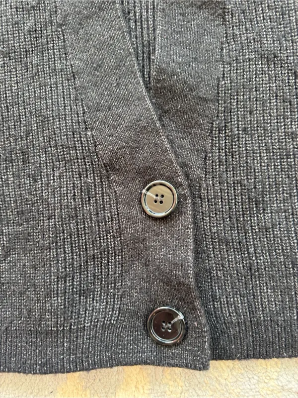 Commense Cropped Long Sleeve Knit Cardigan Black Small - Image 2