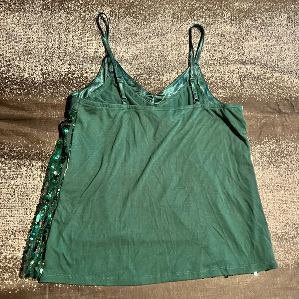 Womens M 7-9 No Boundaries Dark Green Sequin V-Neck Cami Top - Image 2