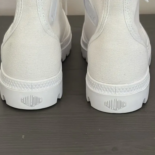 Palladium Pampa Hi Originale High Top Boot White ‎ Mens 7.5 Women’s 9 - Image 10