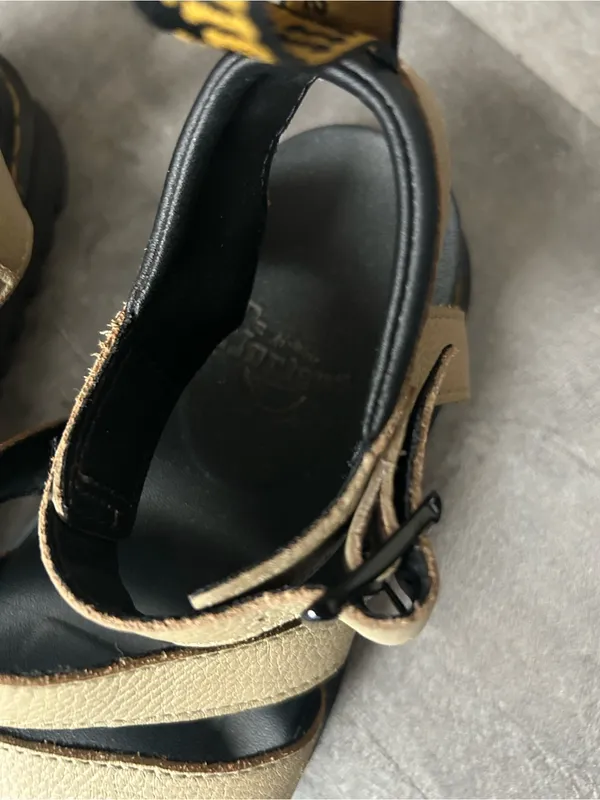 Dr. Martens Blaire Platform Shoe Gladiator Leather Sandals Women’s 8 - Image 5