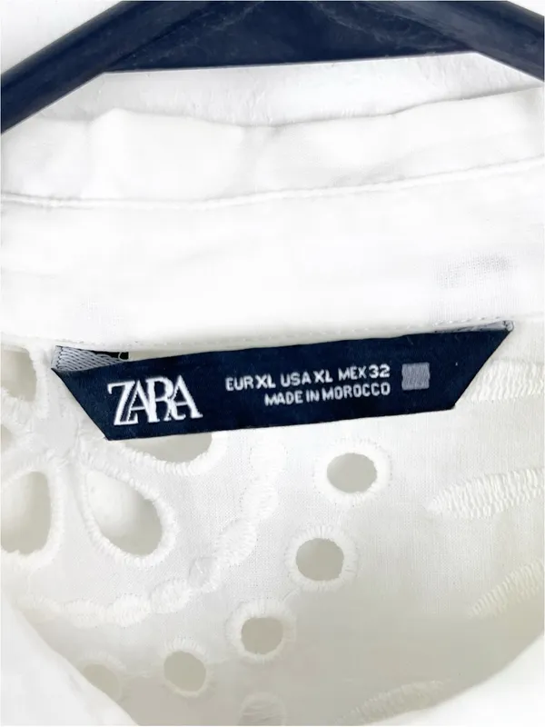 ZARA 100% Cotton White Eyelet Button Long Puff Sleeves Crop Top XL Boho Neutral - Image 3