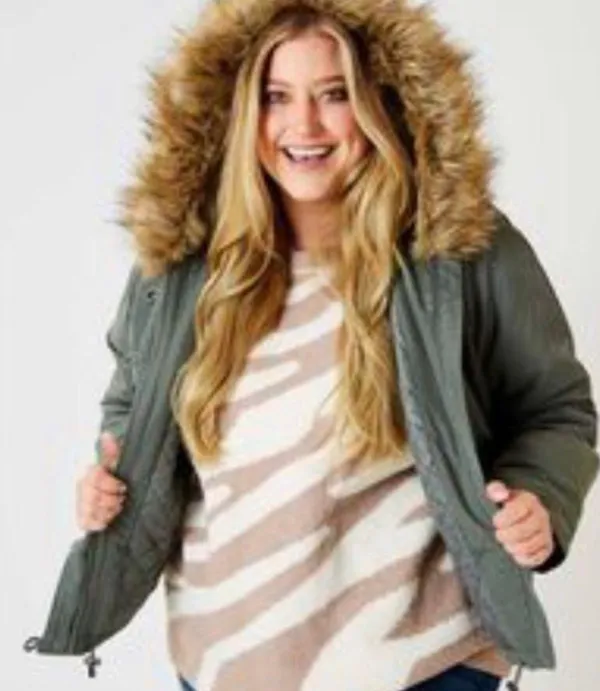 Altar'd State A Beautiful Soul Green Puffer Coat - Image 2
