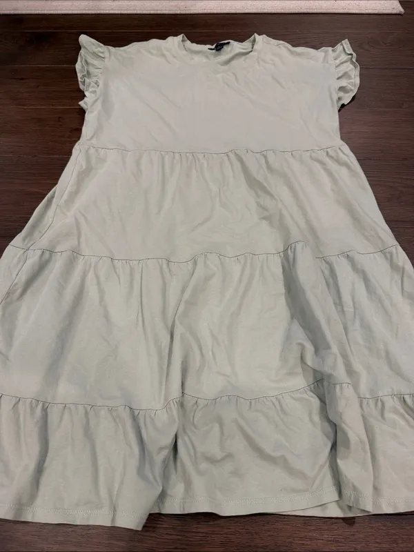 J.Crew Women’s Light Green Tiered Short Sleeve Mini Dress Size Small - C1 - Image 4