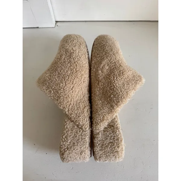 Free People beige fuzzy mules size‎ 8 - Image 10