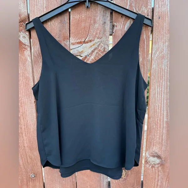 Loft Black Chiffon Casual Tank Top Blouse Women’s Size Small - Image 5