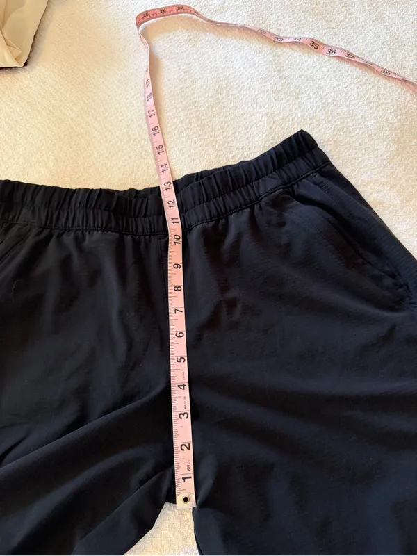 Athleta Boundless Cargo Jogger Pants Black Medium Ripstop - Image 9