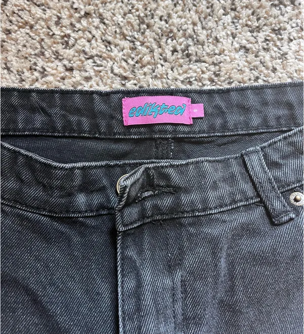Edikted Jeans - Image 3