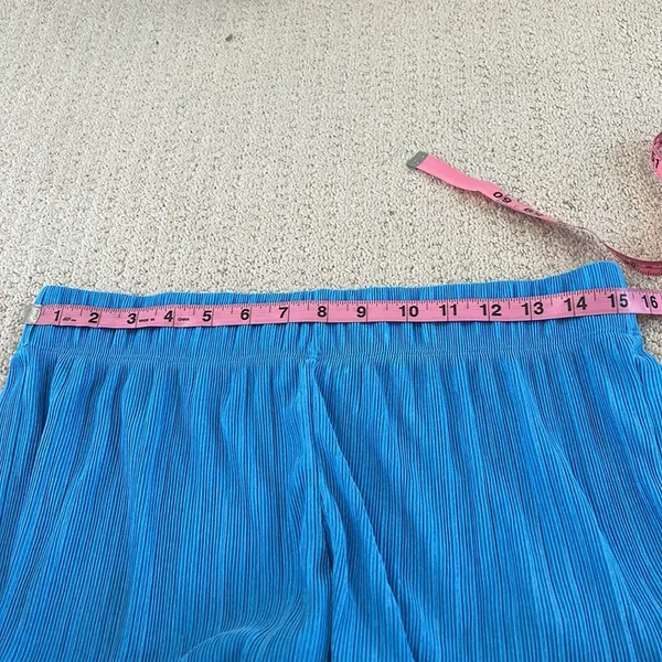 Colsie Plisse Blue Shorts Size M - Image 6