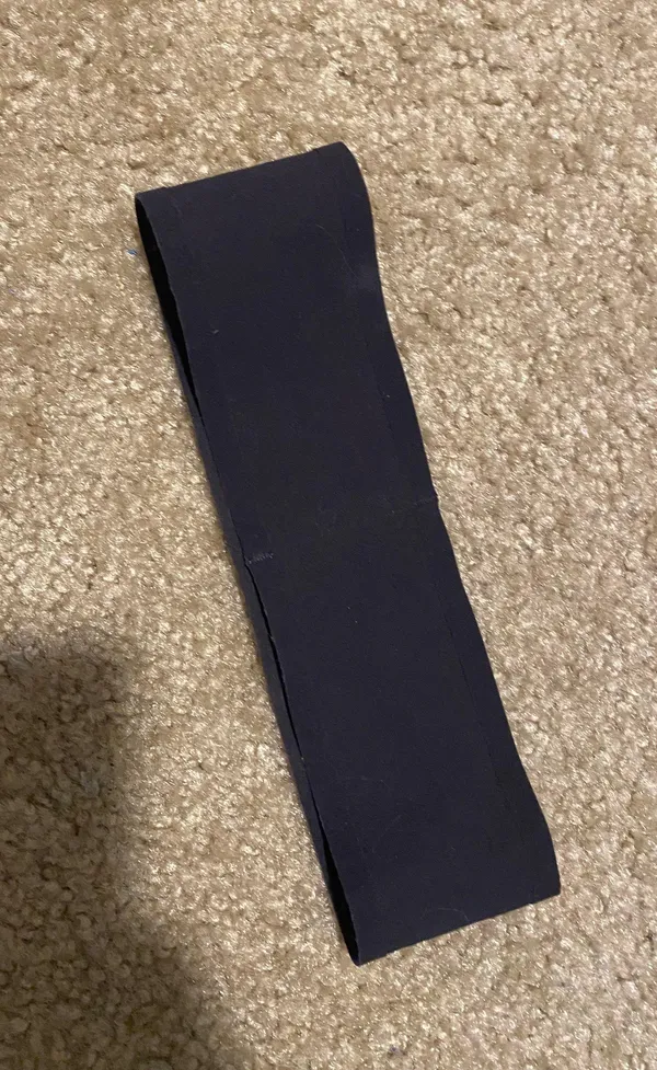 Under Armor Headband - Image 2