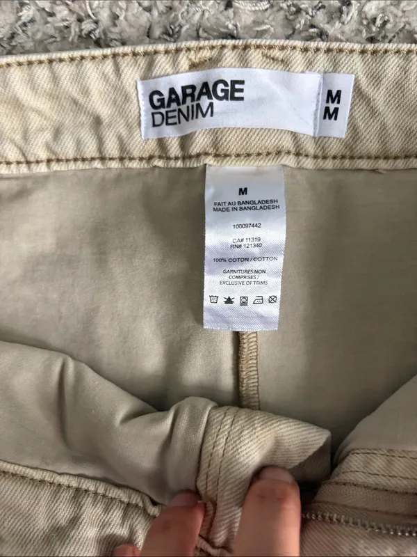 NWT Garage Cream Denim Mini Skirt Size Medium - Image 3