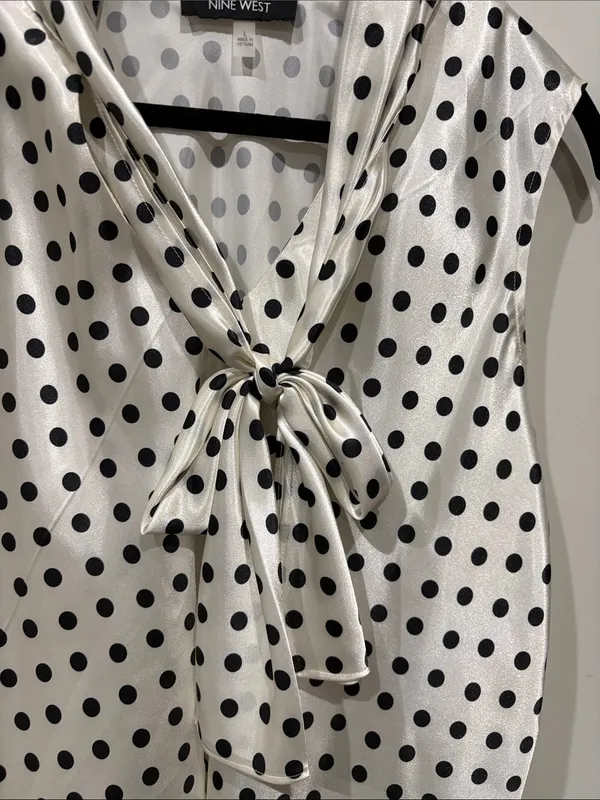 Nine West Black and White Polka Dot Satin Blouse with Tie Neck Size L - Image 3