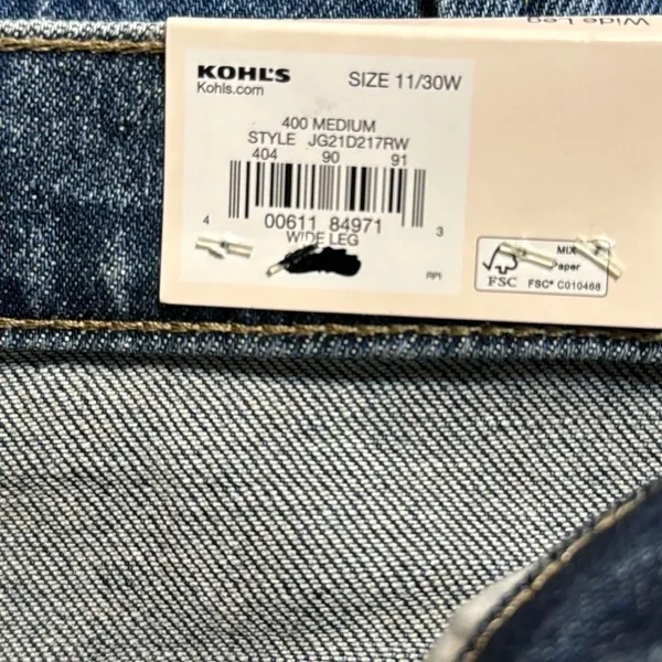 SO Women Super High Rise Wide Leg Distressed Denim Jeans Blue 11/30W - Image 12