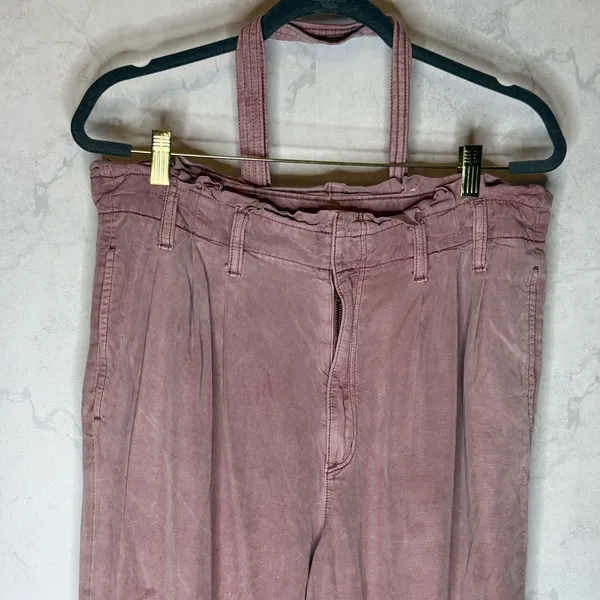 American Eagle pink paperbag waist relaxed fit pants - Image 3