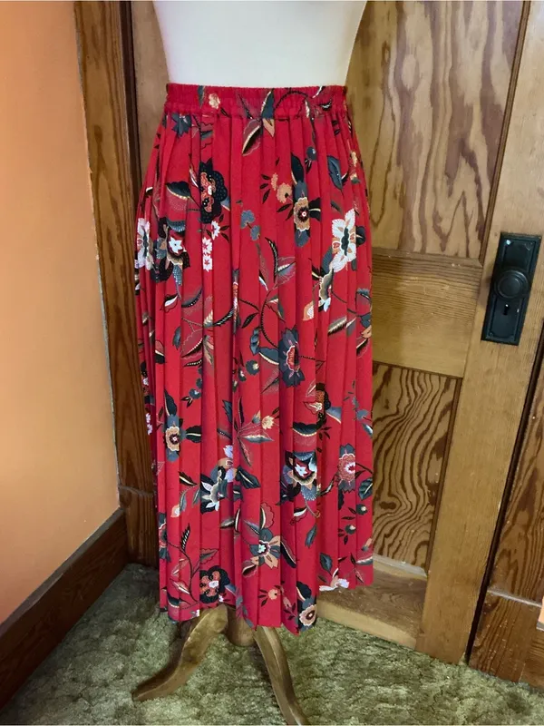 Vintage 90s Alfred Dunner Red Floral Midi Skirt Size 10 Elastic Waist - Image 6