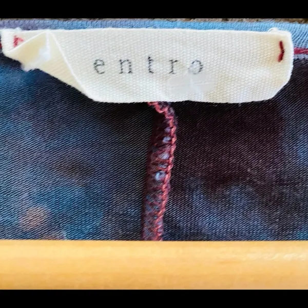Entro Criss Cross Neckline tunic tie dye - Image 2