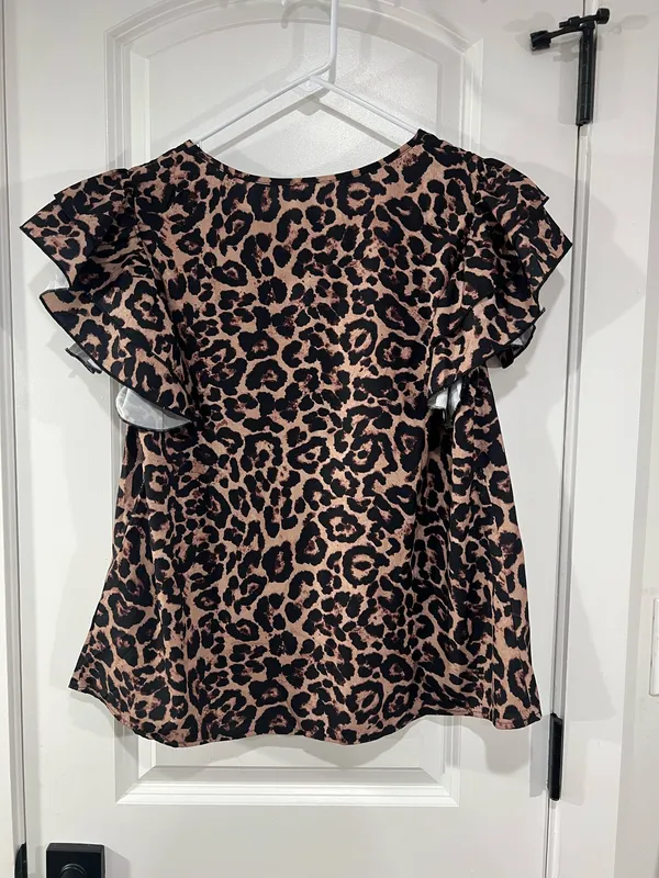 Emery Rose Shein Blouse - Image 3