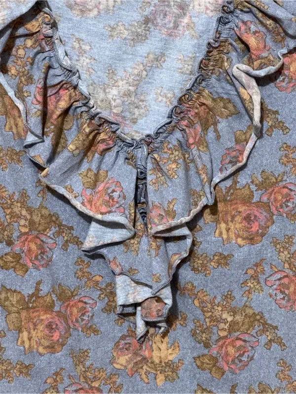 LAUREN JEANS CO. Ralph Lauren Floral Ruffle V-Neck Tank Top M 18” p2p Blue Multi - Image 5