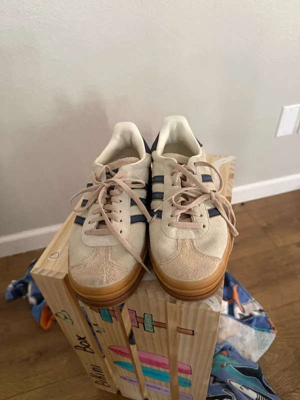 Adidas Shoes Women’s - Image 2