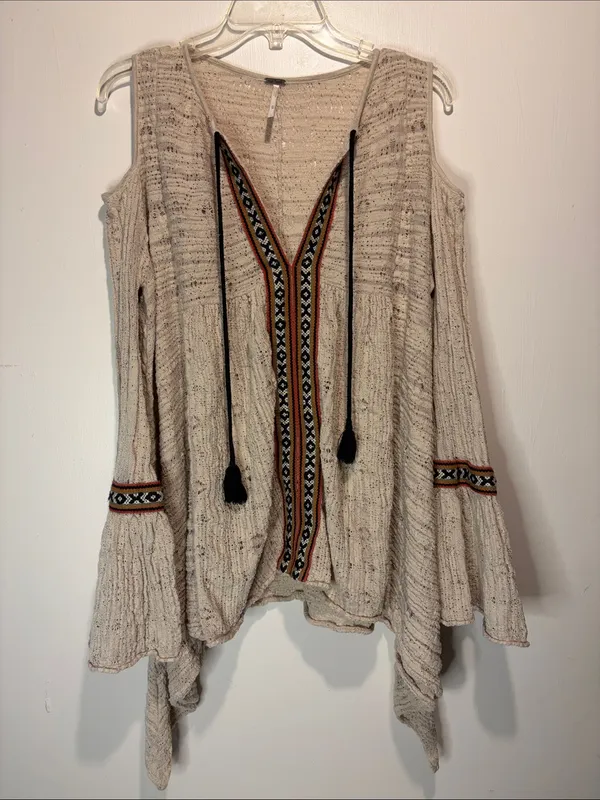 Free People “For The Love of Flowers Tunic” Top Textured Flare Sleeve Boho SZ M - Image 3