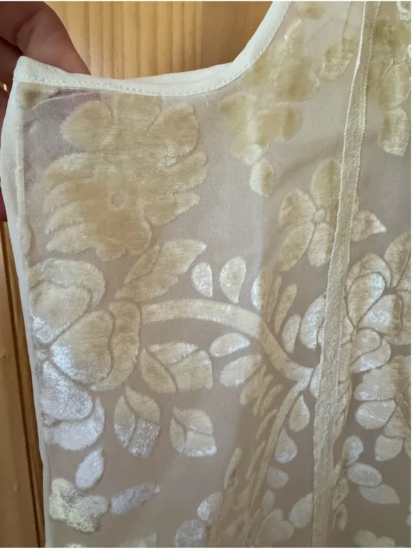 Vanilla Star Floral Mesh and Crochet Sheer Tank Top size medium - Image 4
