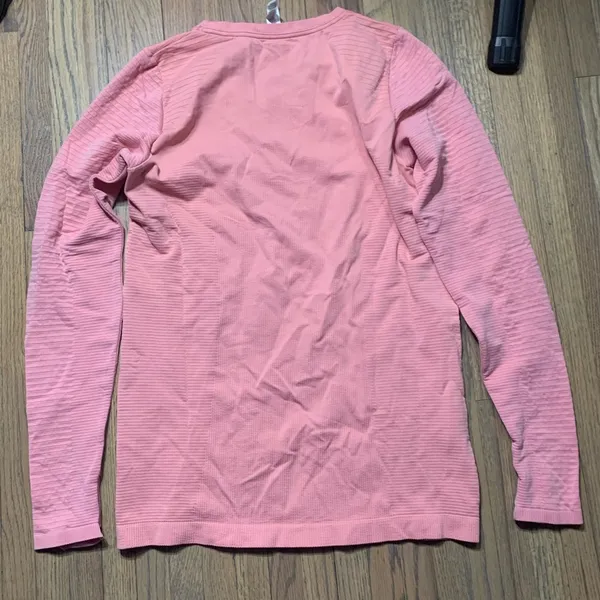 Athleta long sleeve large - Image 6
