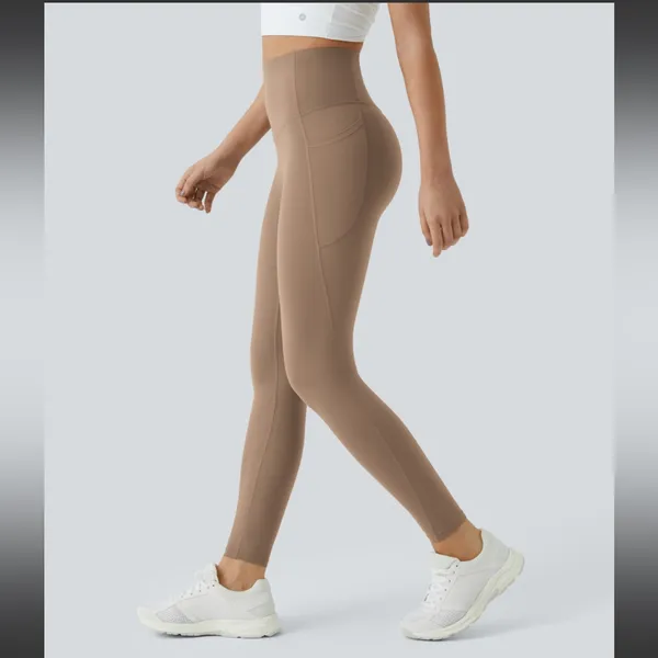 Halara UltraSculpt"™ High Waisted Tummy Control Pocket Shaping Training Leggings - Image 3