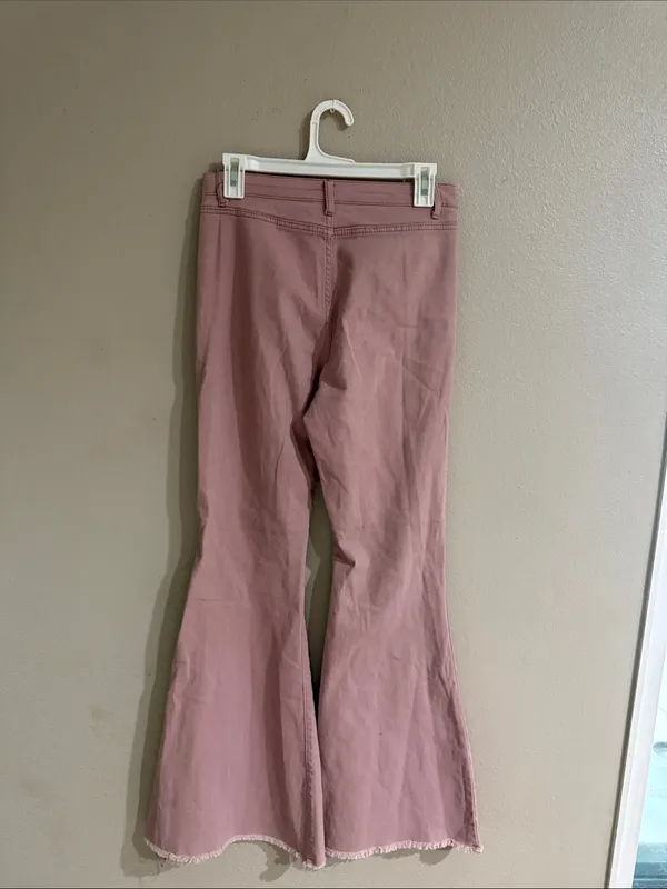 SheIn Pink Flared Jeans - Image 5