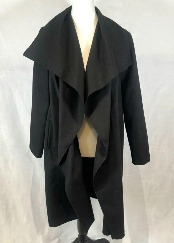 Chicwish Free myself open front black wool blend coat size large - Image 5